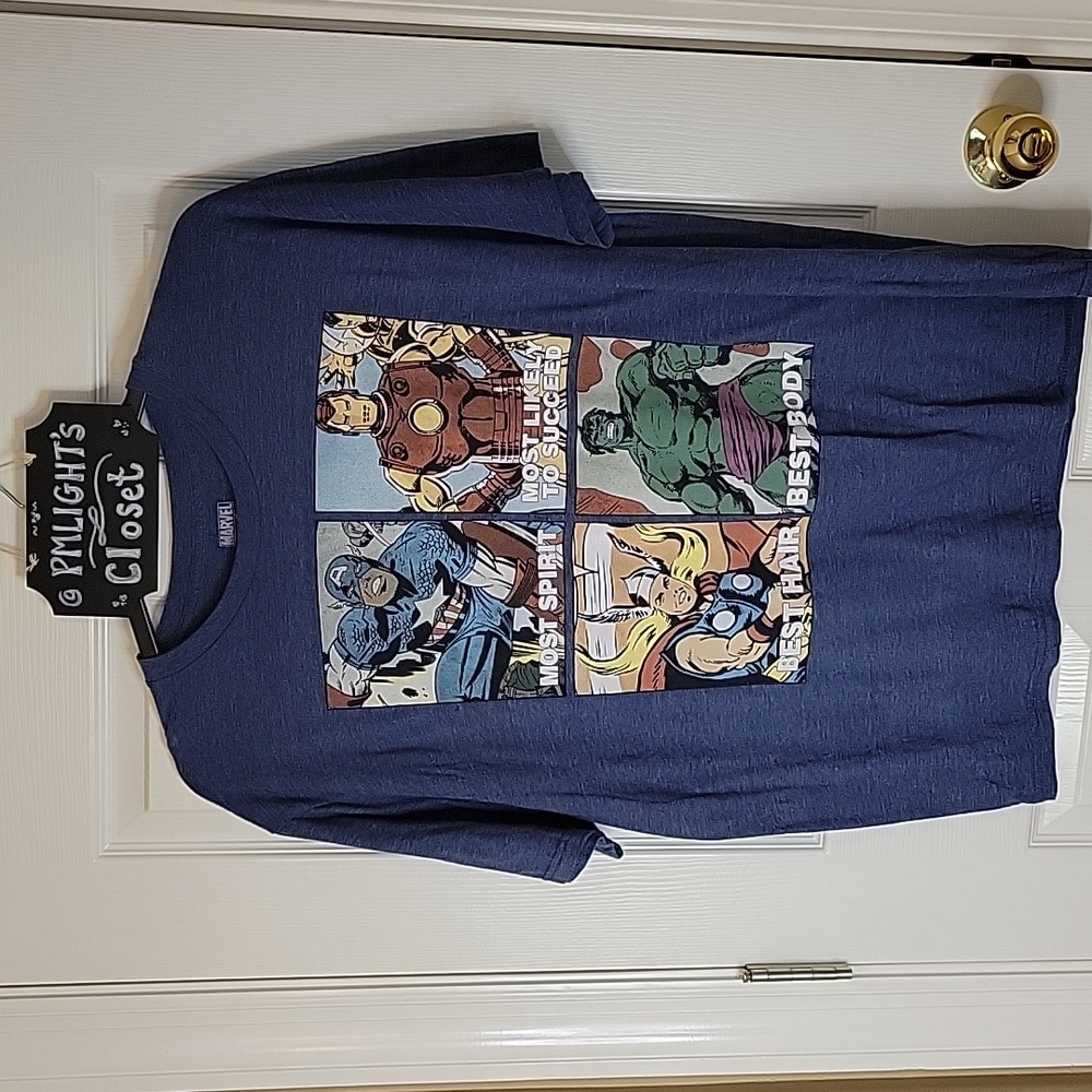 Marvel Avengers Graphic T-Shirt XL Blue Short Sleeve Class Favorites